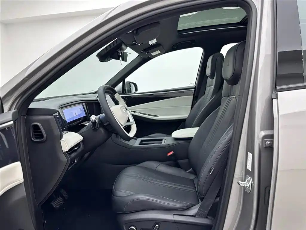 Geely Galaxy L7 2024 — фото 19