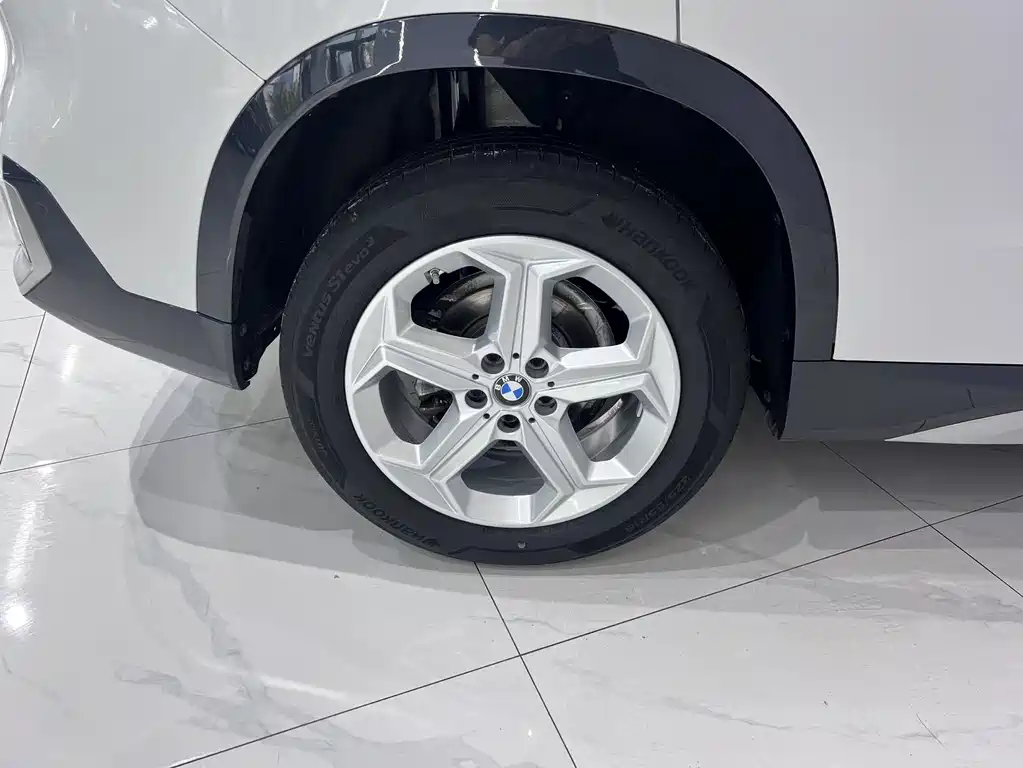 BMW X1 2024 — фото 19