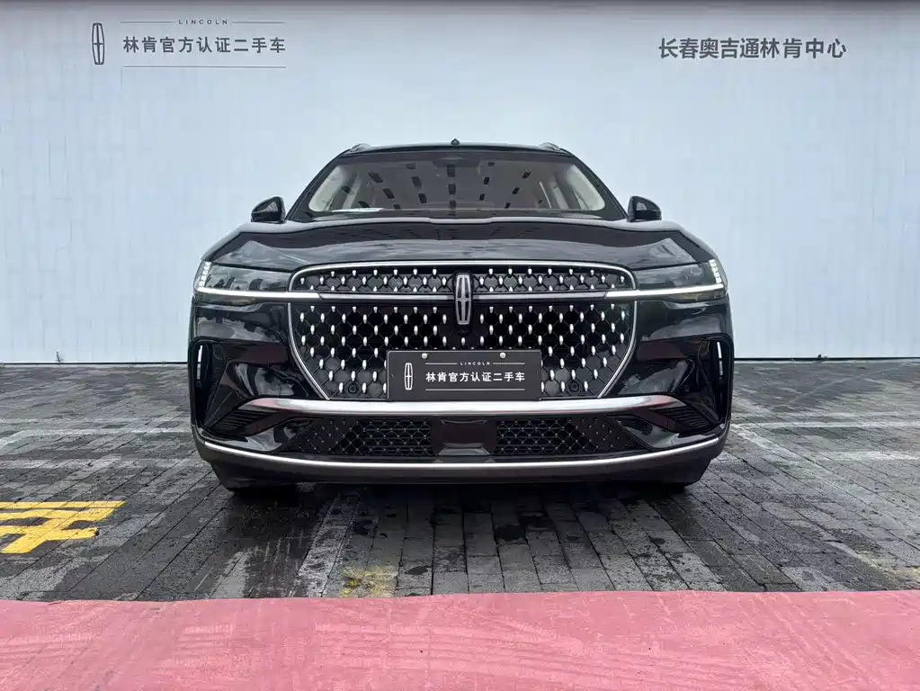 Lincoln Nautilus 2024