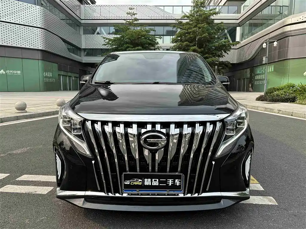 GAC Motor Trumpchi M8 2022 — фото 2