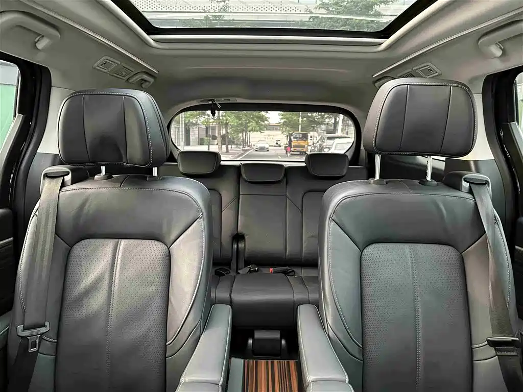 GAC Motor Trumpchi M8 2022 — фото 24