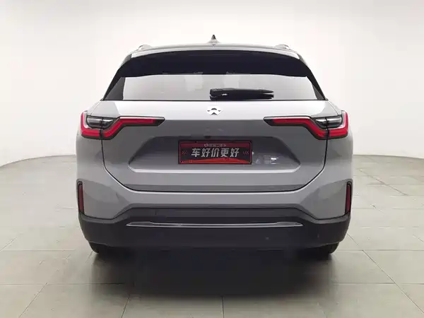 NIO ES6 2021