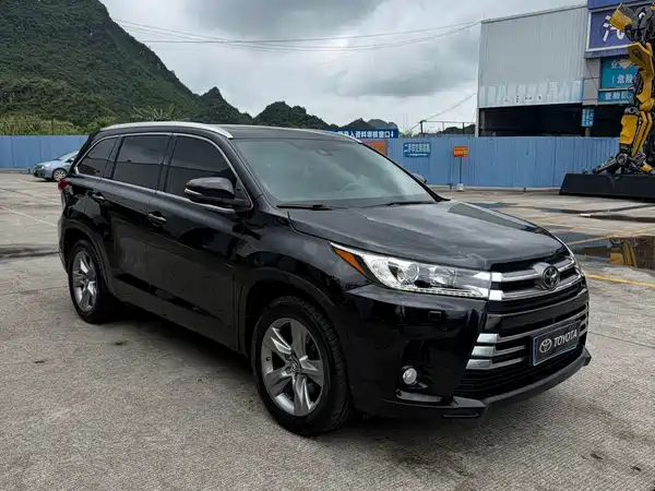 Toyota Highlander 2018