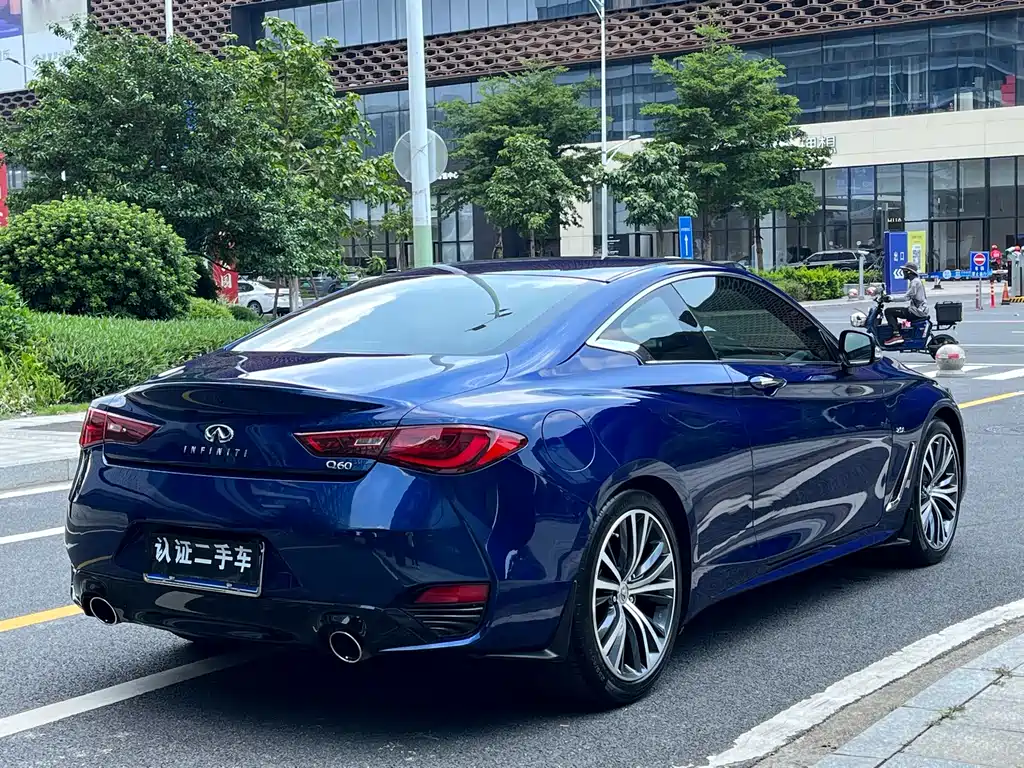 Infiniti Q60 2019 — фото 5