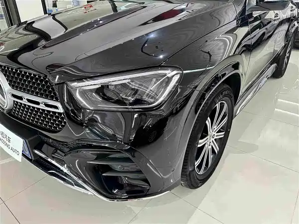 Mercedes-Benz GLE 2025