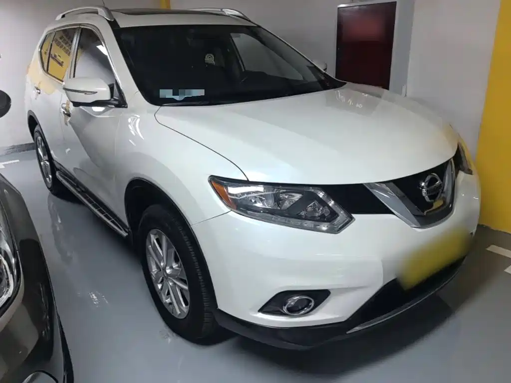 Nissan X-Trail 2015