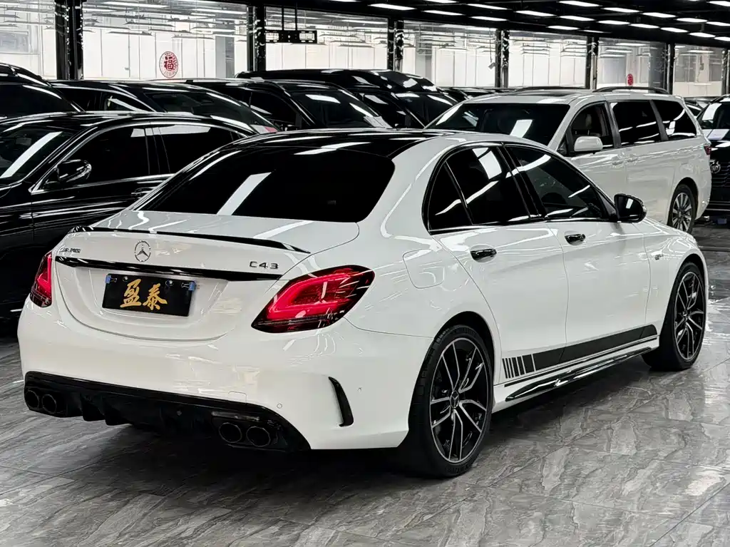 Mercedes-Benz C-Class AMG 2019 — фото 7