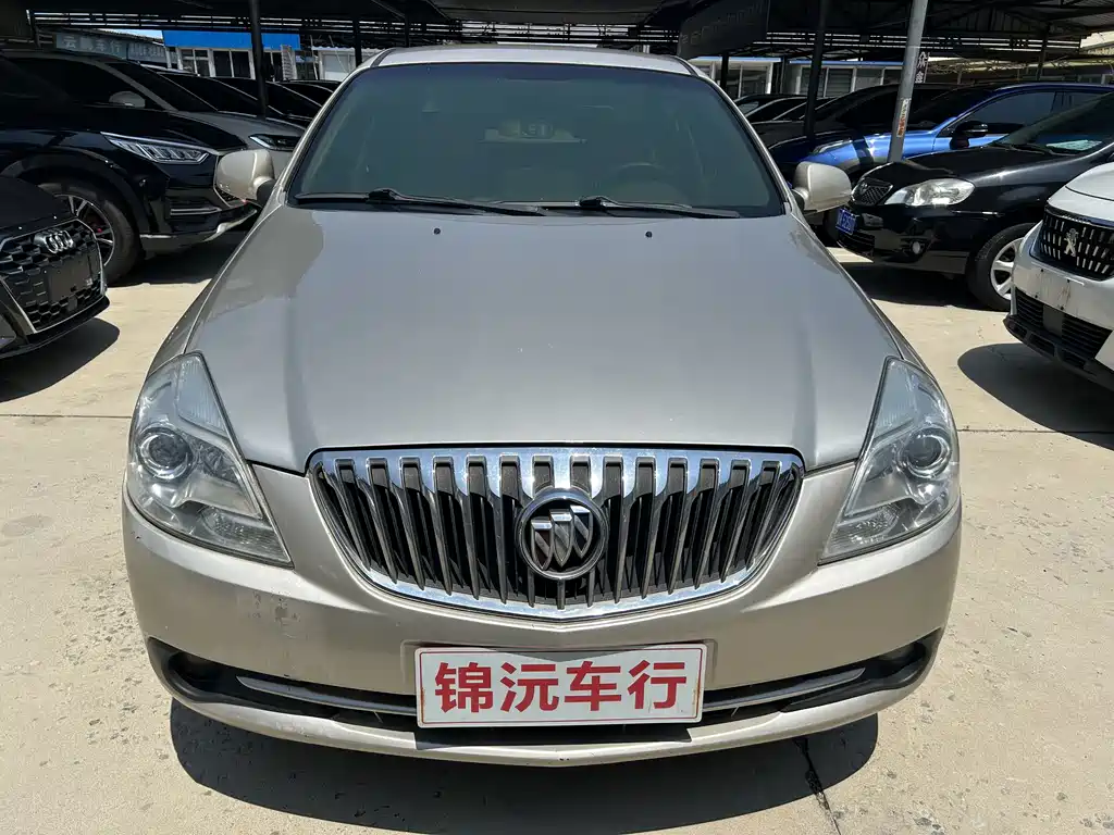Buick Excelle 2013