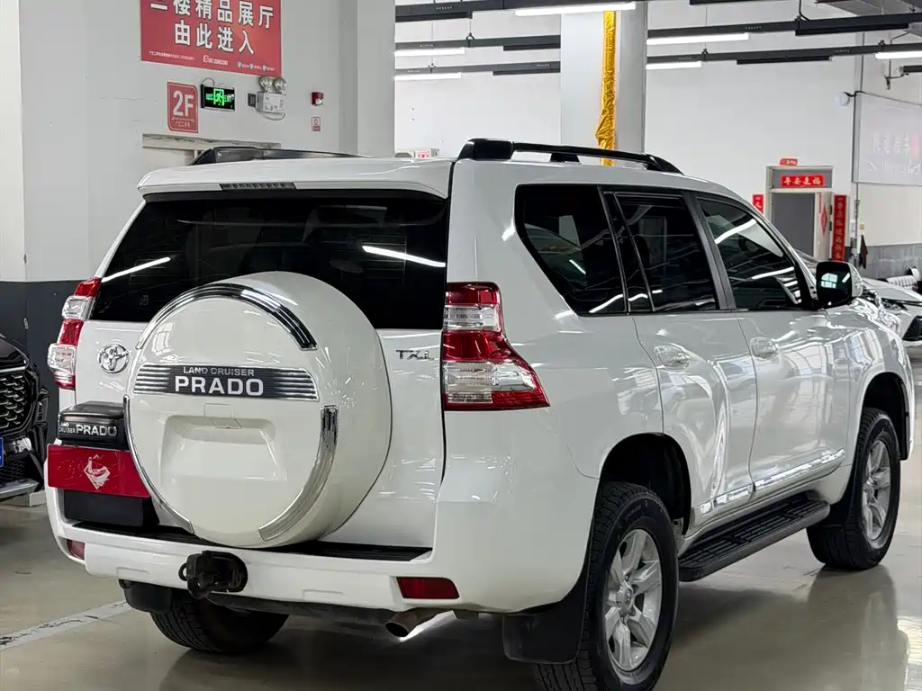 Toyota Prado 2018 — фото 9