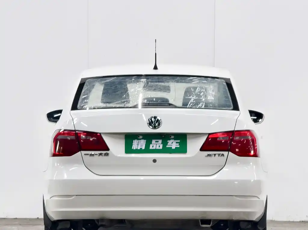 Volkswagen Jetta 2014