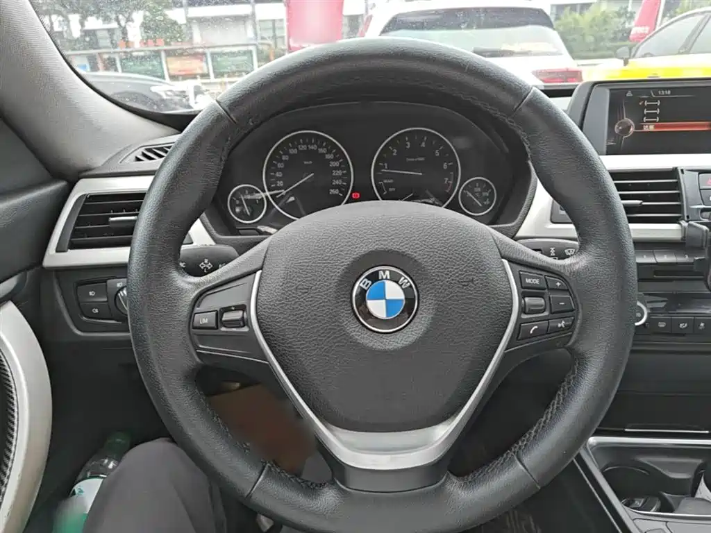 BMW 3 Series GT 2015 — фото 11