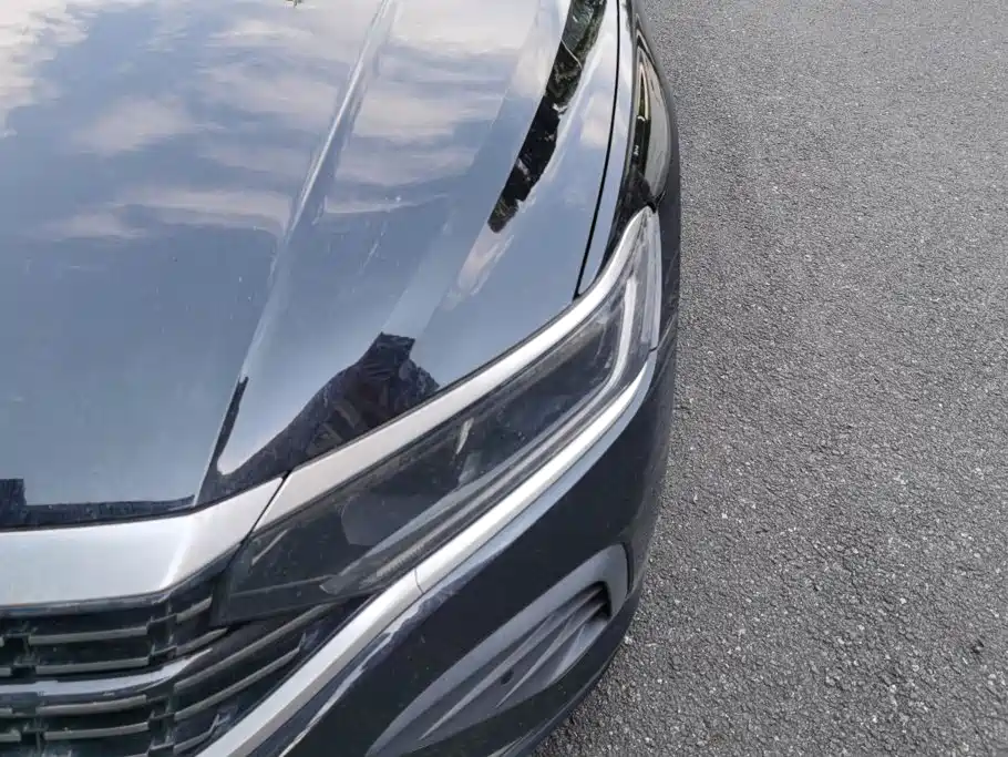 Volkswagen Passat 2024