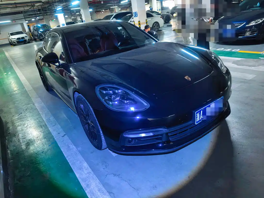 Porsche Panamera 2017 — фото 5