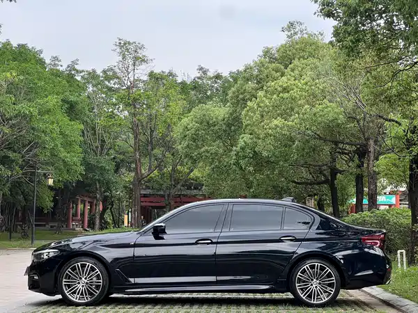 BMW 5 Series 2018