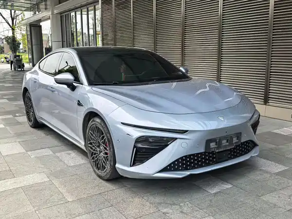Neta S 2023