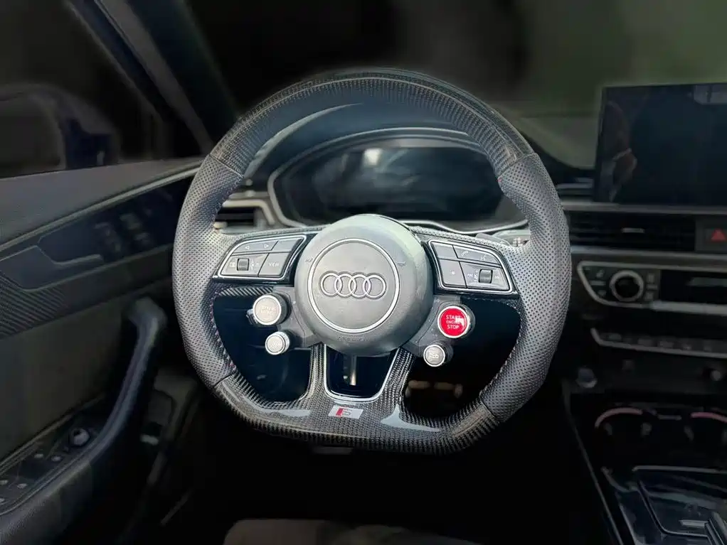 Audi A4L 2022 — фото 15