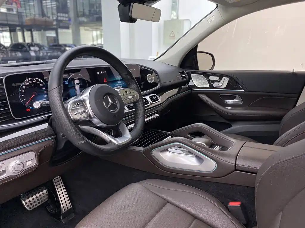 Mercedes-Benz GLS 2022
