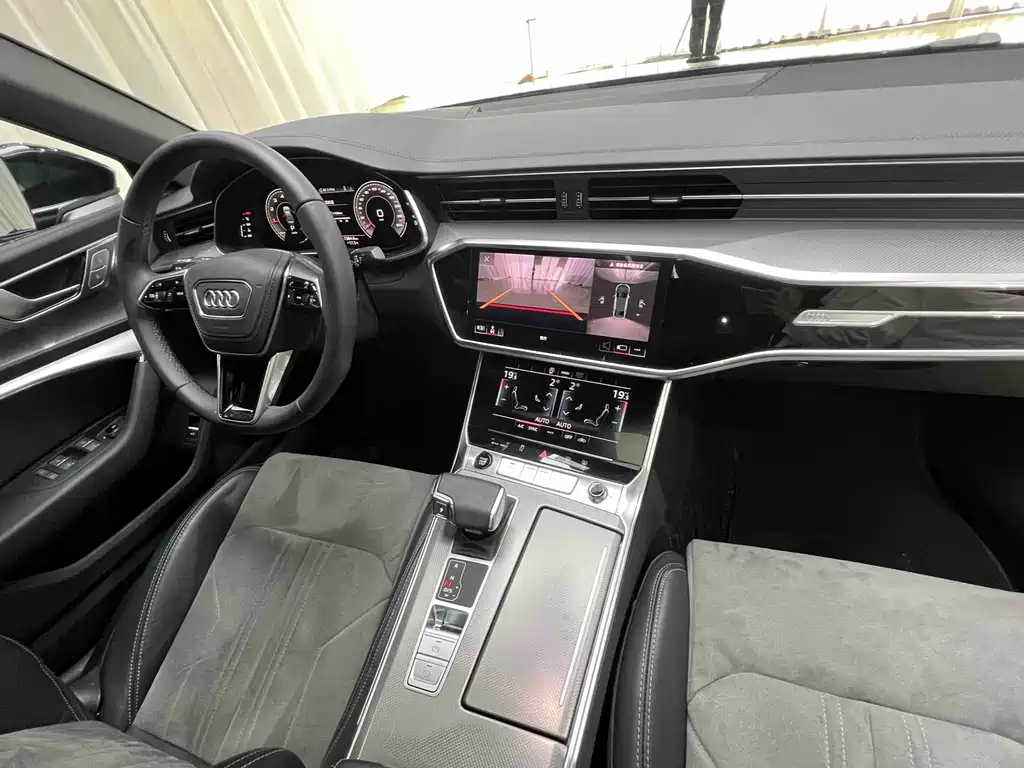 Audi A6L 2023 — фото 21