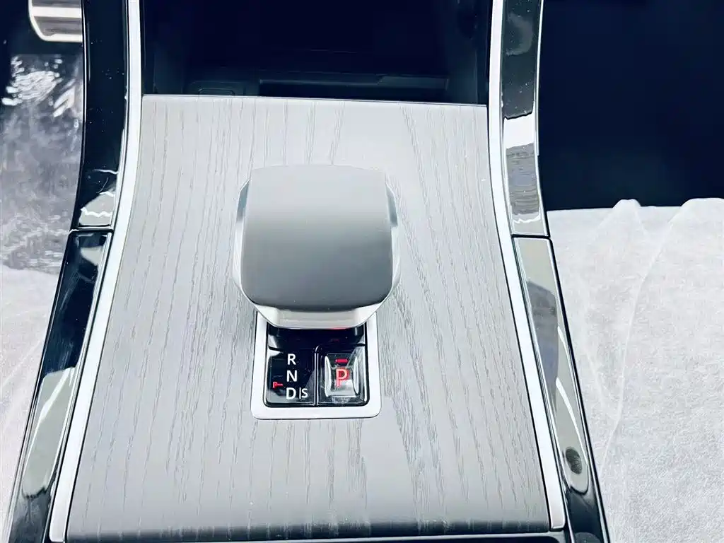 Land Rover Evoque — фото 16