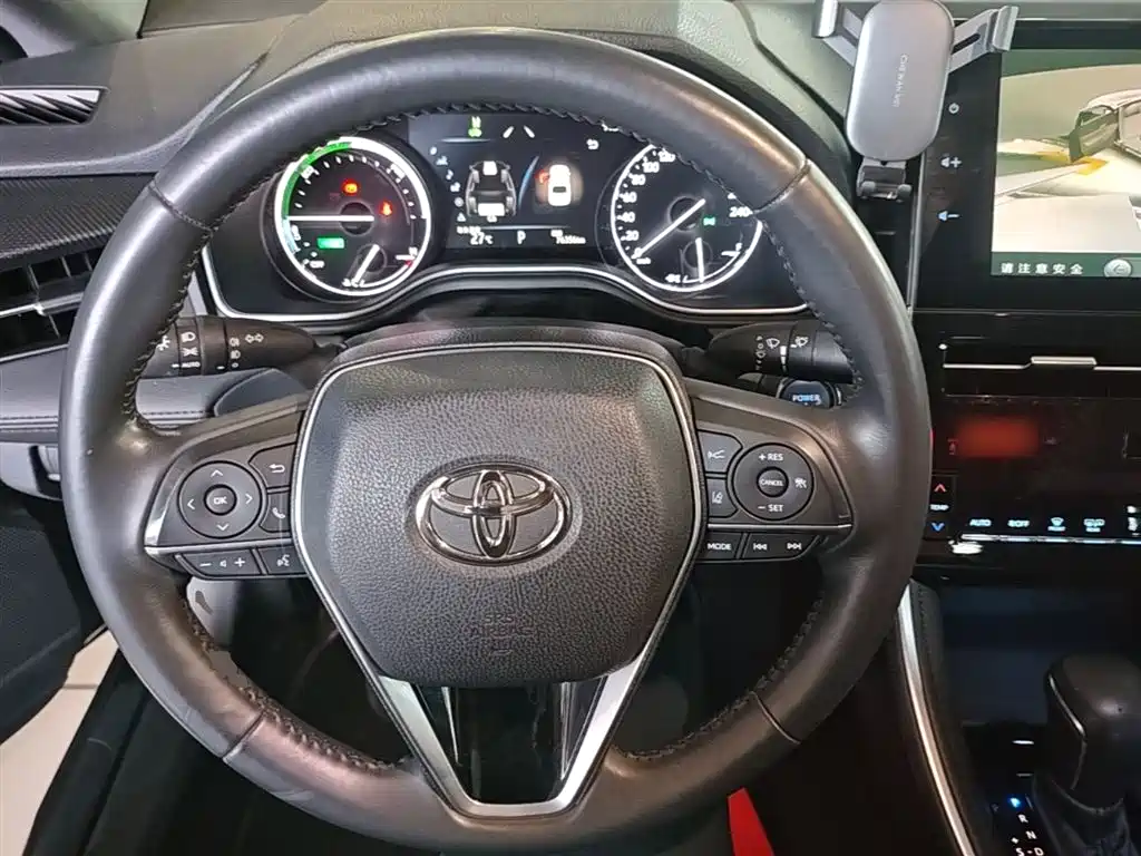 Toyota Avalon 2023 — фото 11