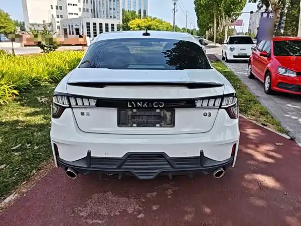 Lynk & Co 03 2019