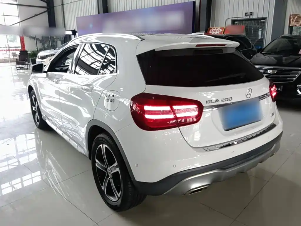 Mercedes-Benz GLA 2019