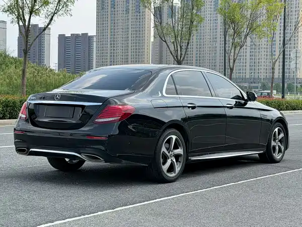 Mercedes-Benz E-Class 2019