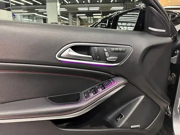Mercedes-Benz GLA AMG 2019