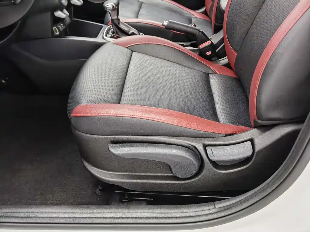 Kia KX Cross 2018 — фото 20