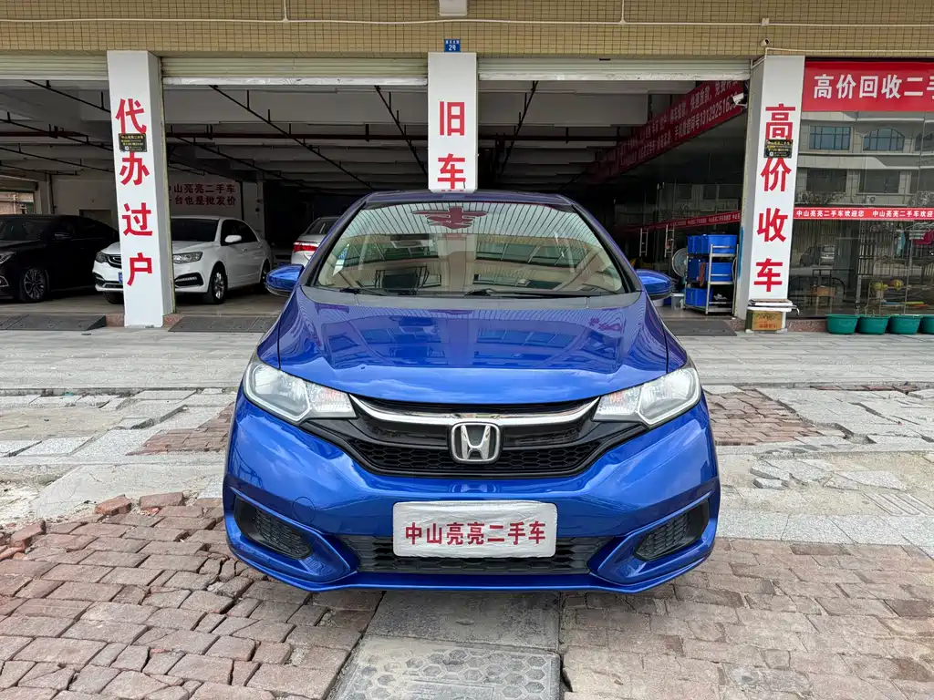 Honda Fit 2018 — фото 2