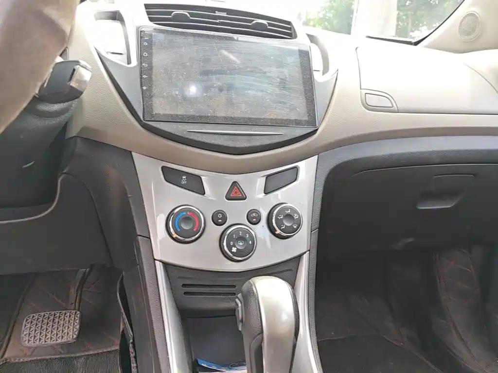 Chevrolet Trax 2014 — фото 13