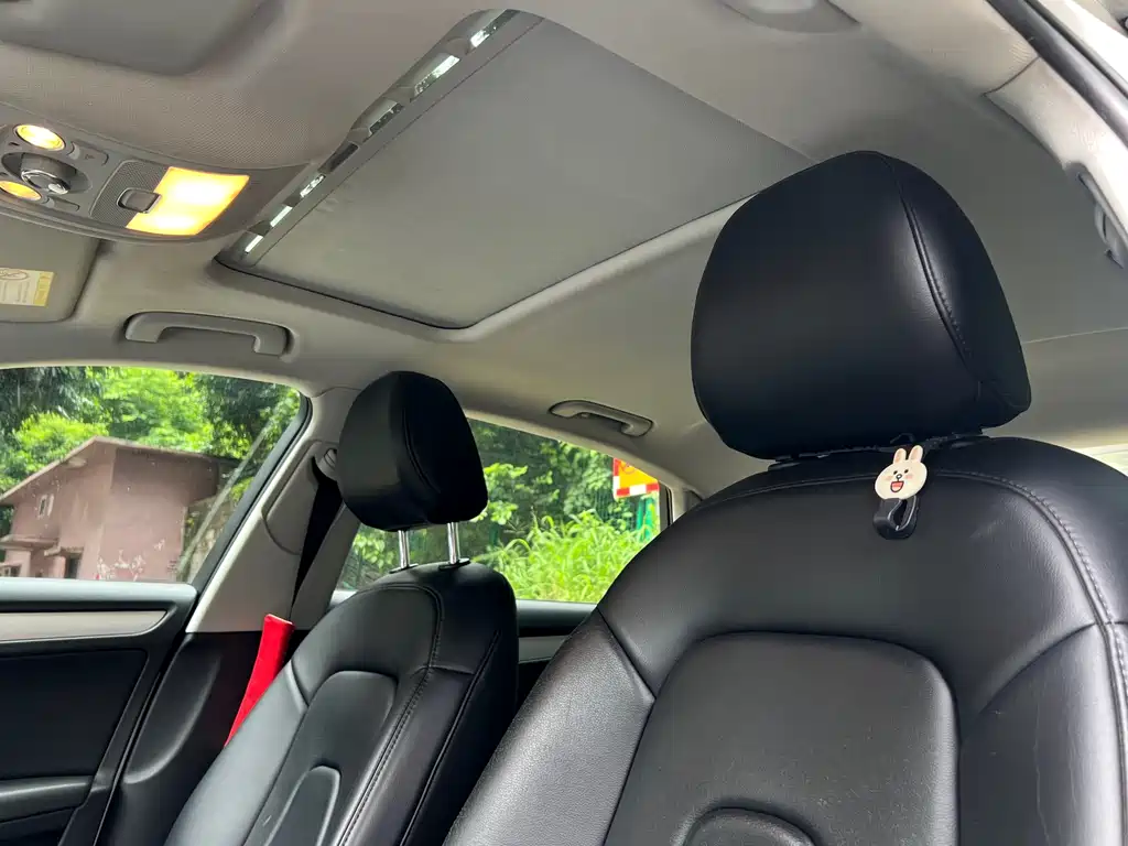 Audi A4L 2015