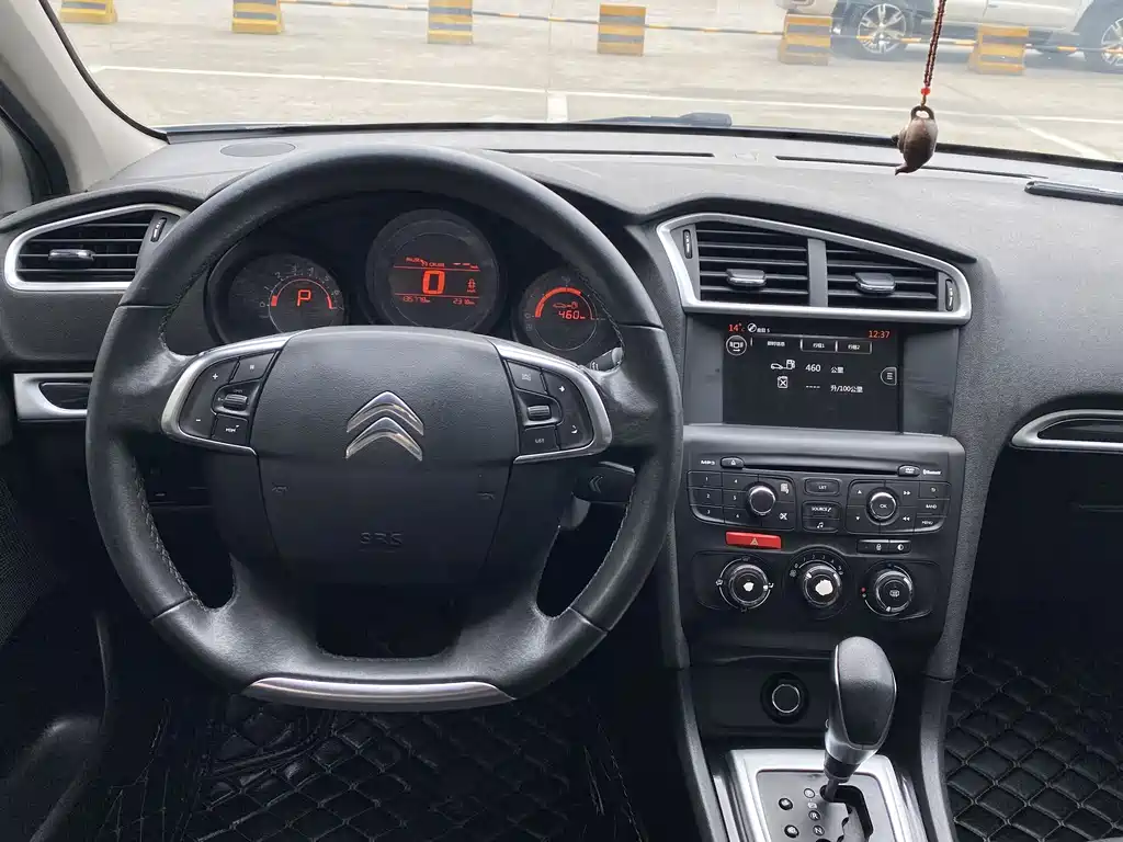 Citroen C4L 2015 — фото 9