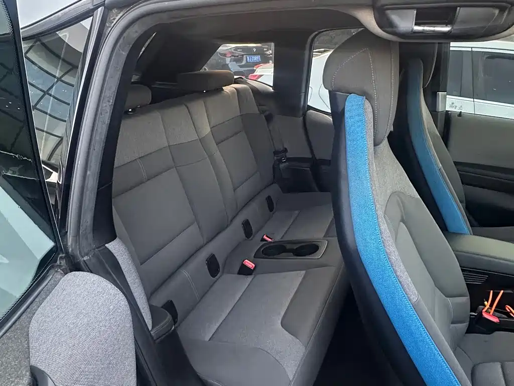 BMW i3 2019 — фото 14