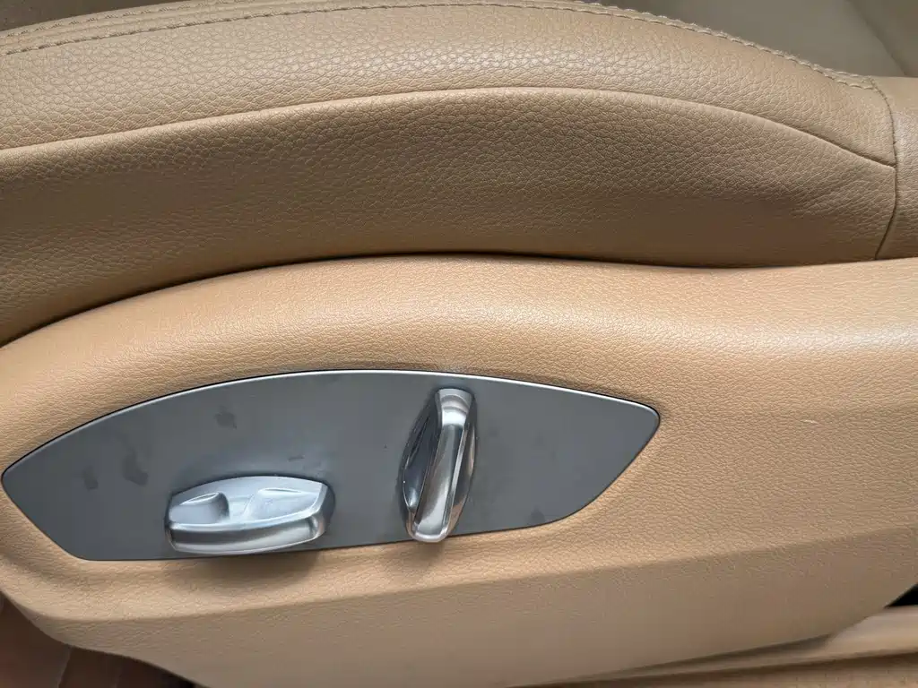 Porsche Macan 2015 — фото 9