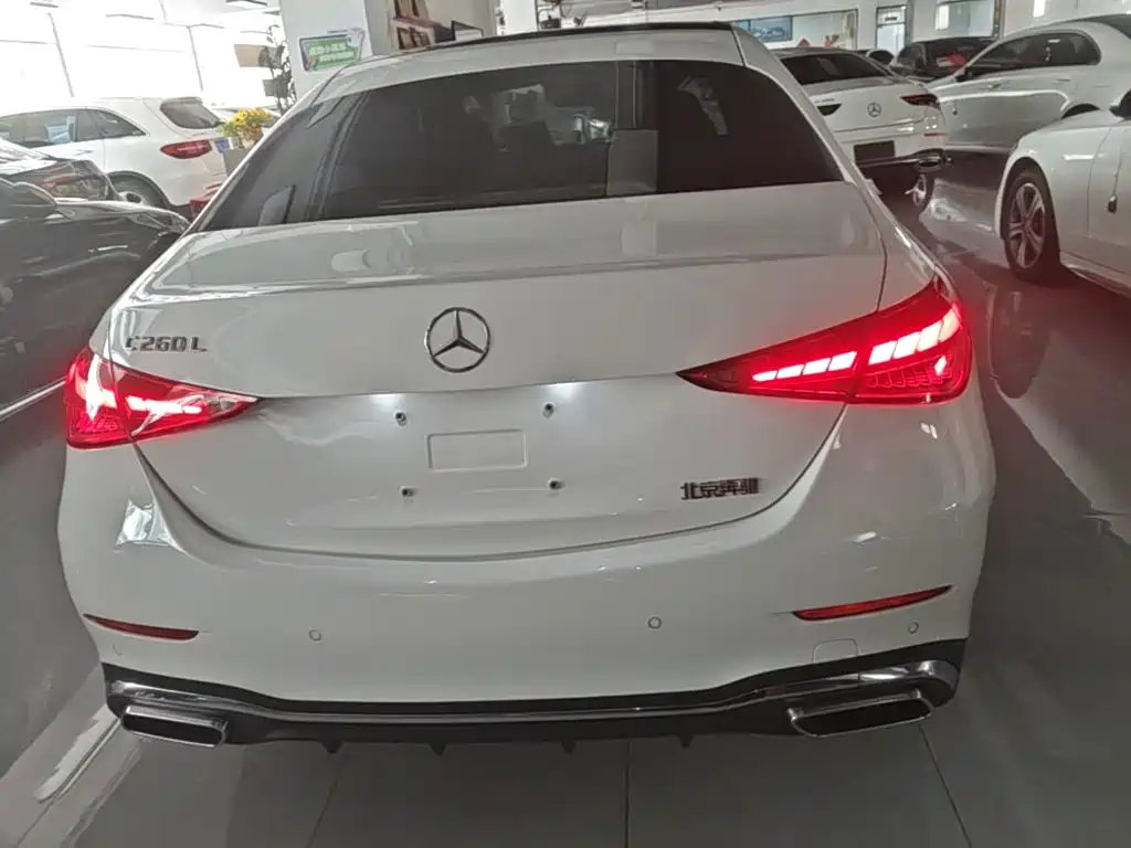 Mercedes-Benz C-Class 2025