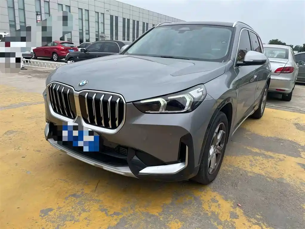BMW X1 2023 — фото 1