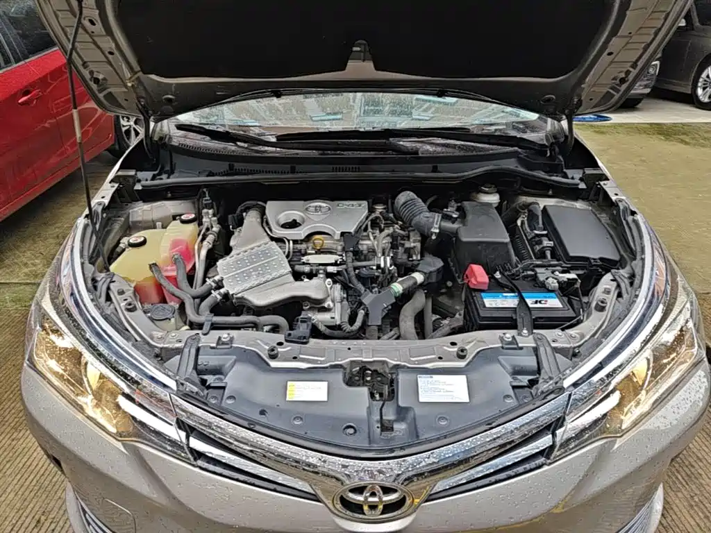 Toyota Corolla 2017 — фото 20