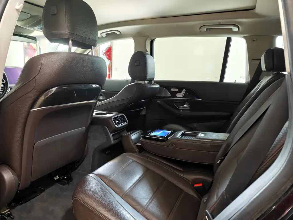 Mercedes-Benz GLS 2023 — фото 8