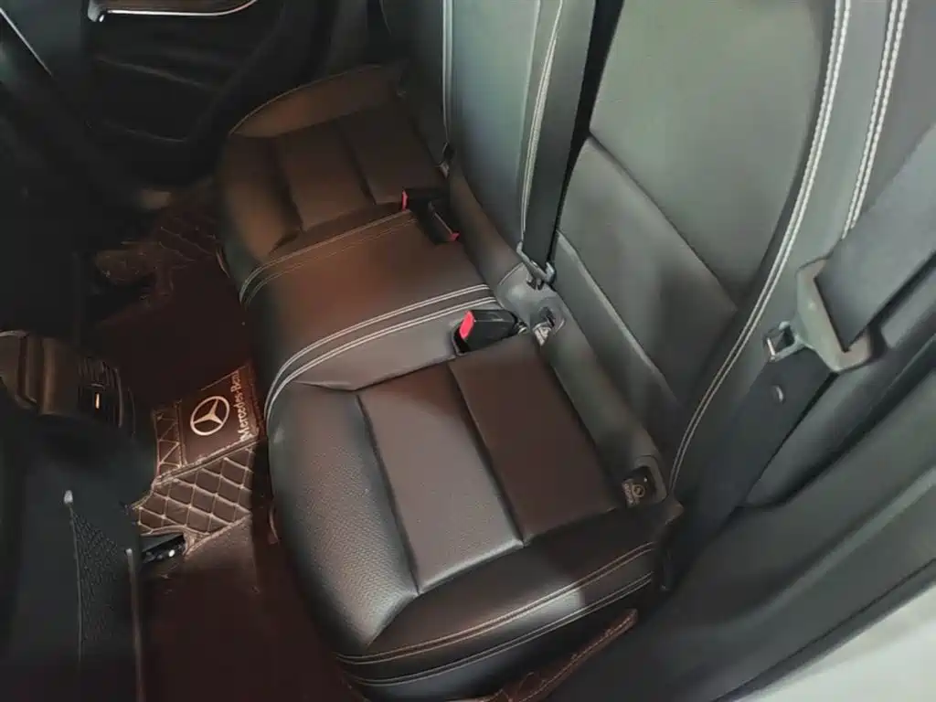 Mercedes-Benz GLA 2018 — фото 17