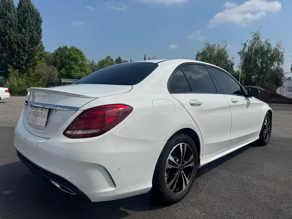 Mercedes-Benz C-Class 2018 — фото 7