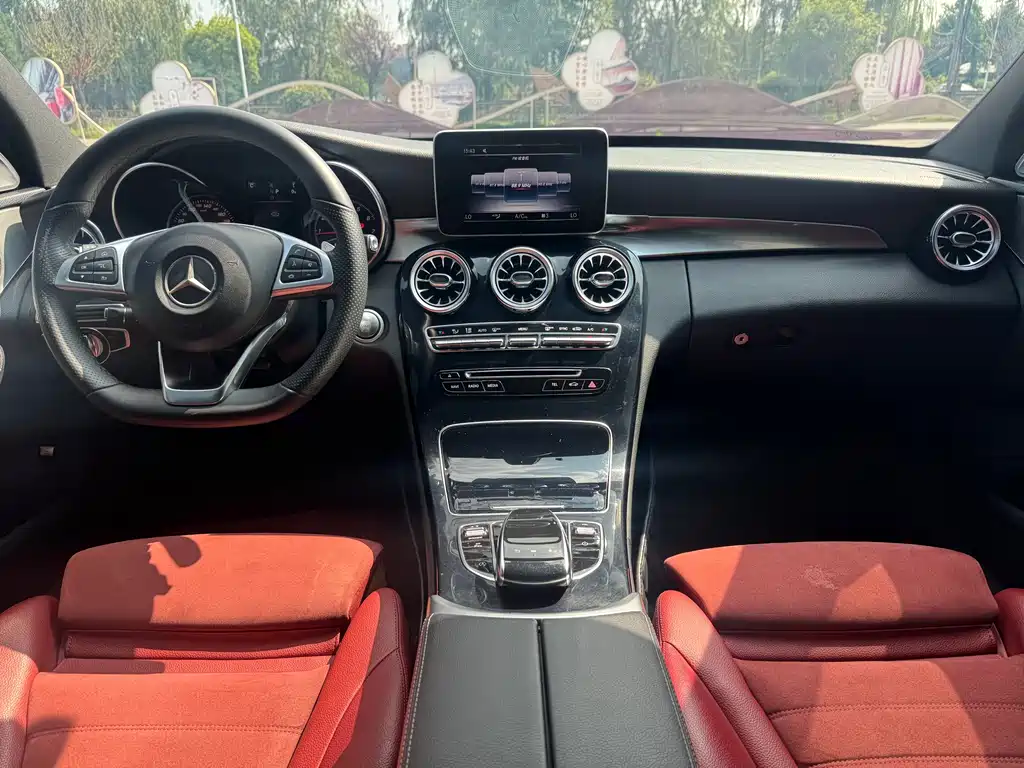 Mercedes-Benz C-Class 2018 — фото 18