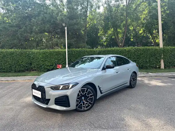 BMW 4 Series 2025