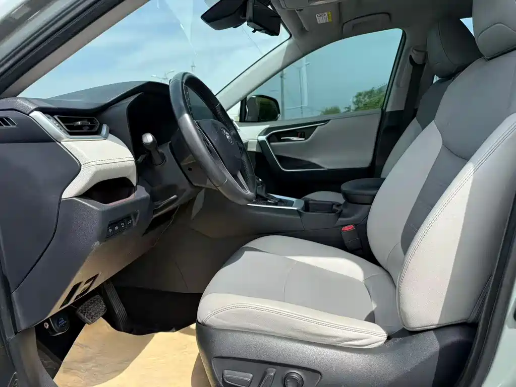 Toyota RAV4 2019