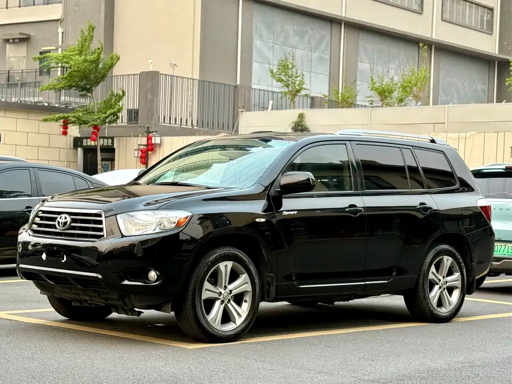 Toyota Highlander 2012 — фото 4