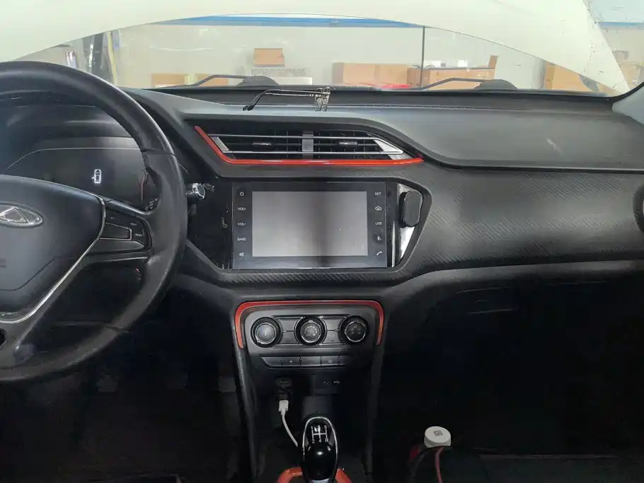 Chery Tiggo 3x 2017 — фото 13