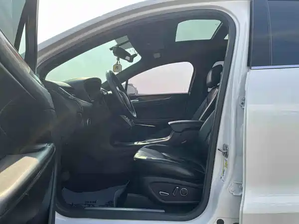 Lincoln MKC 2017