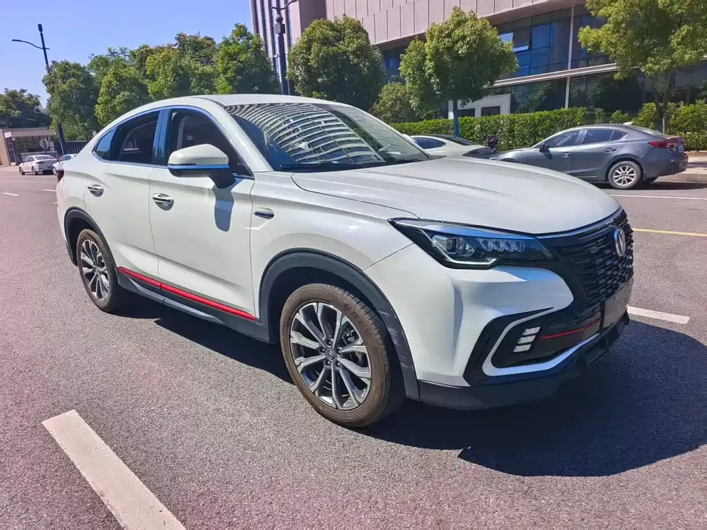 Changan CS85 COUPE 2022 — фото 3