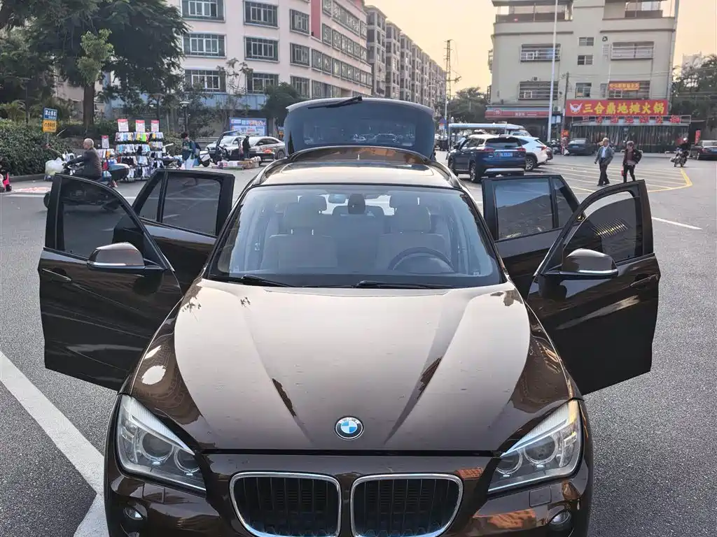 BMW X1 2013 — фото 15