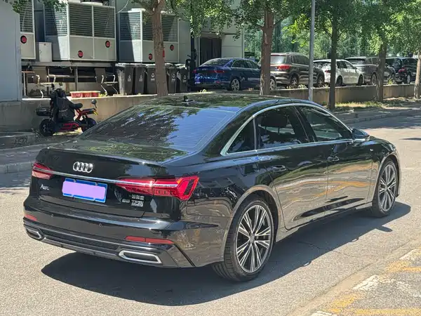 Audi A6L 2021